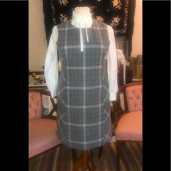 Laura Ashley retro style jumper- grey plaid, lined, size 16, 1X - Picture 1 of 7